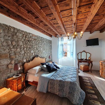 Domus Iulii Bed & Breakfast Cividale Del Friuli Bagian luar foto