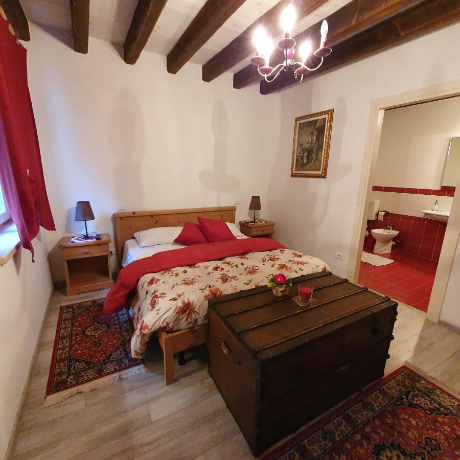 Domus Iulii Bed & Breakfast Cividale Del Friuli Bagian luar foto
