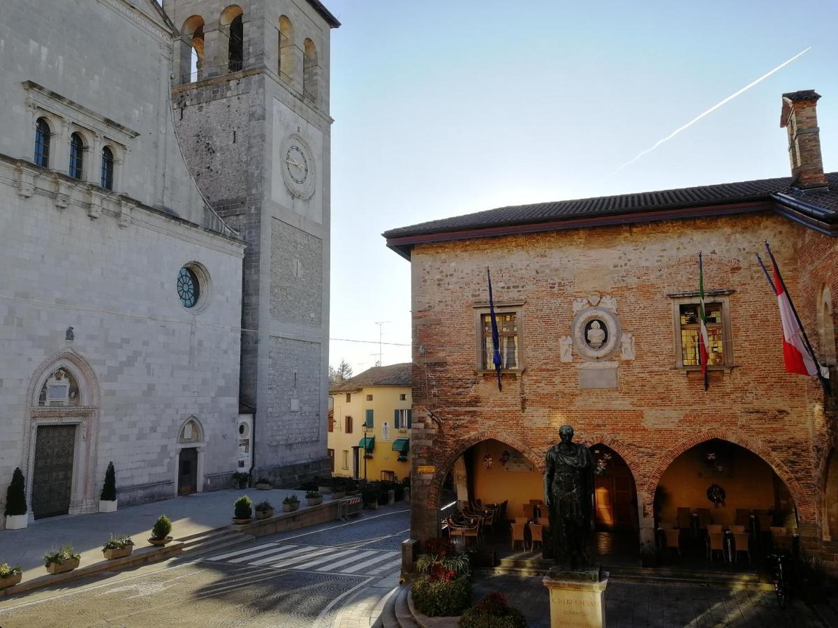Domus Iulii Bed & Breakfast Cividale Del Friuli Bagian luar foto